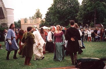 Tanzgruppe Amadance Mittelalterfest Waldreichs (8)